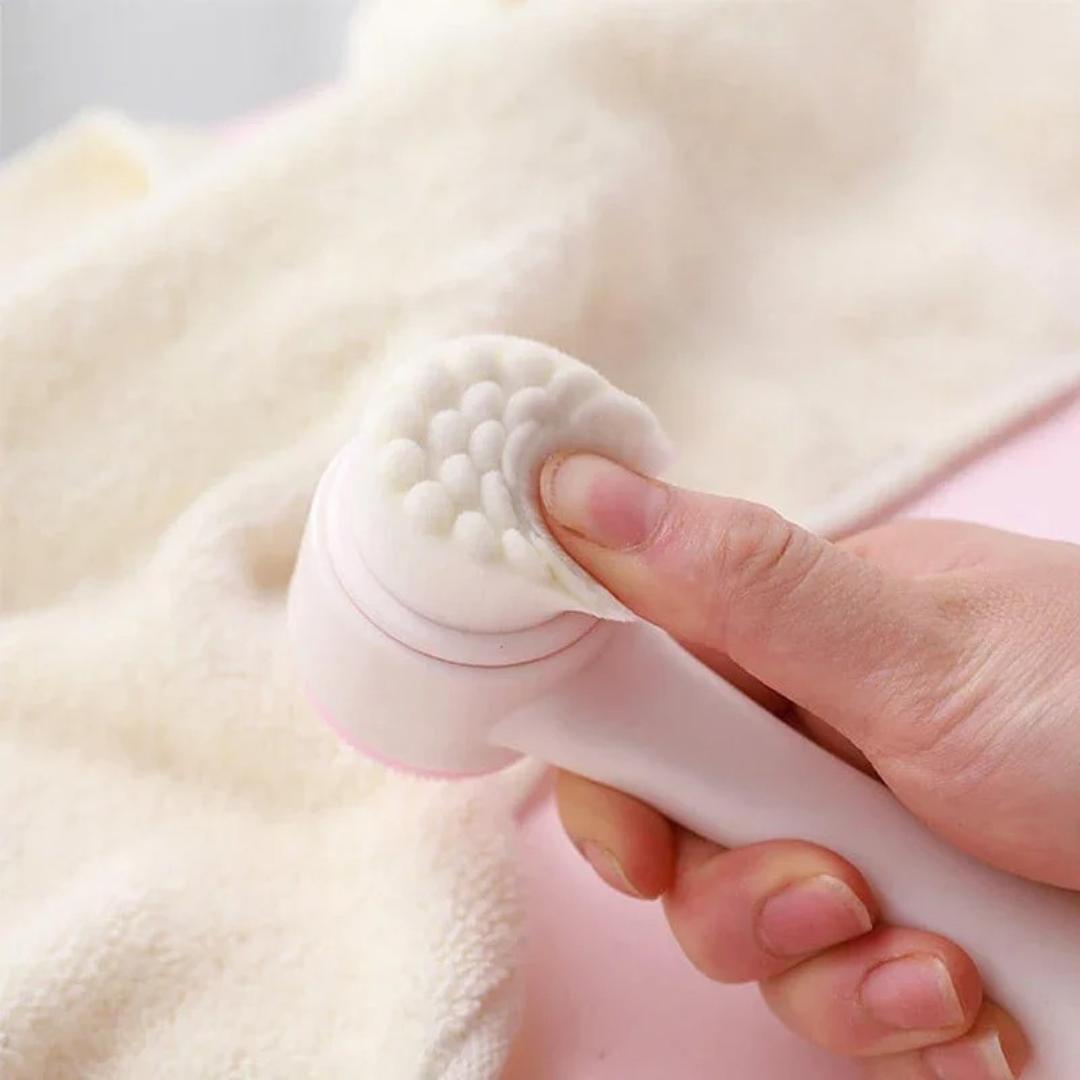 Sonic Silicone Facial Brush – Gentle & Effective Daily Cleansing