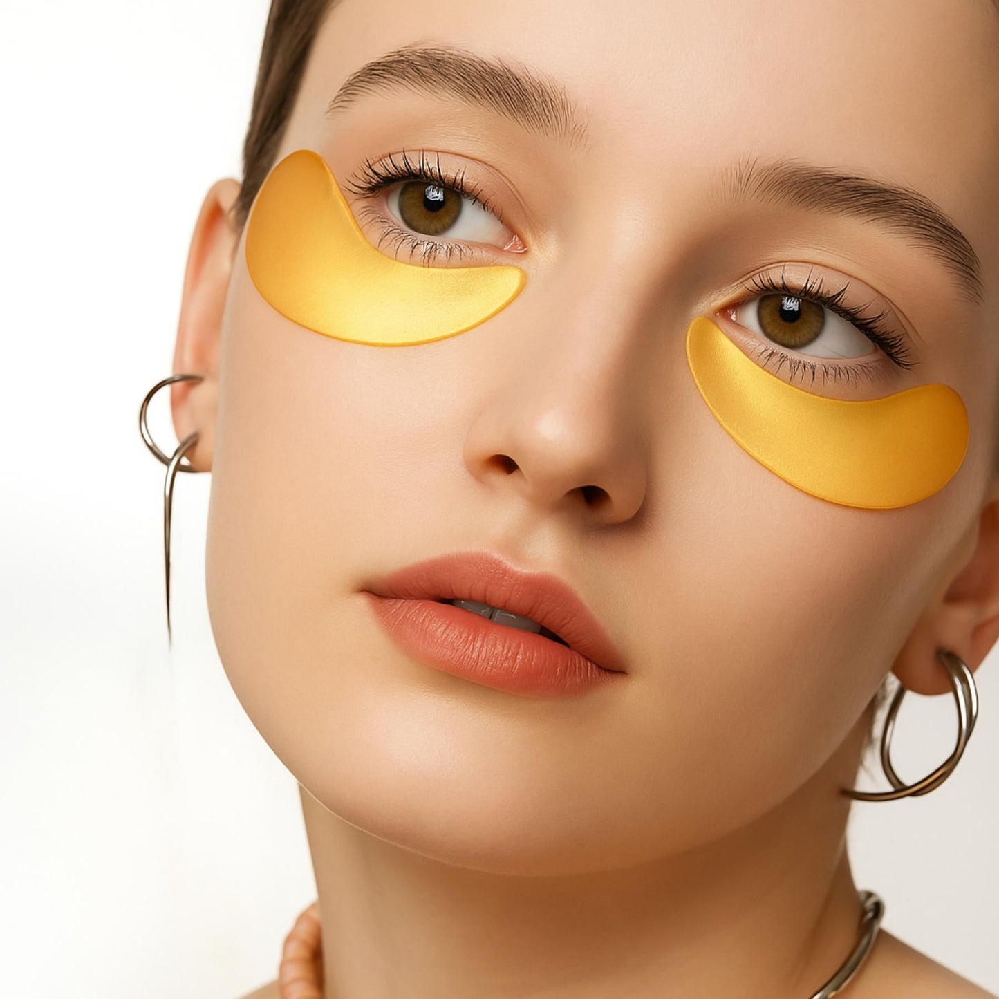 Golden Eye Patches – Intense Brightening & Hydration